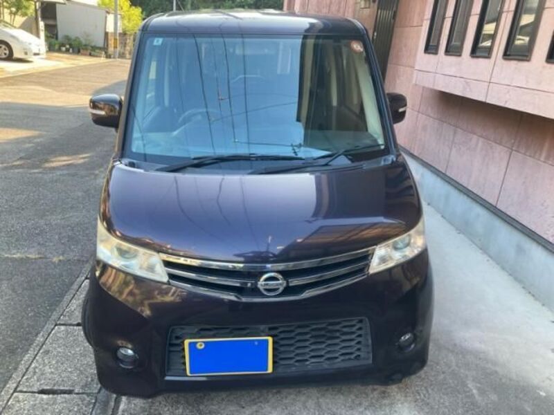 NISSAN ROOX