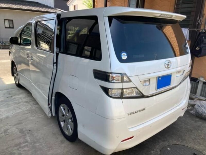 VELLFIRE
