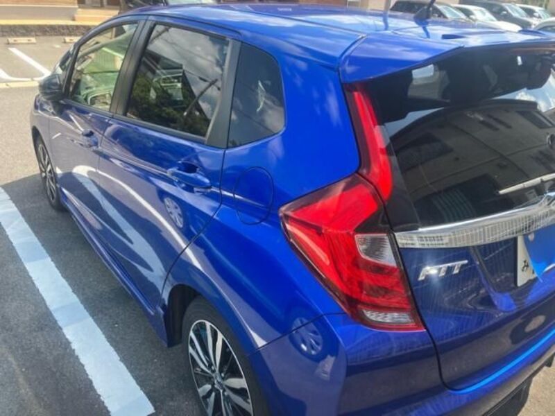 FIT HYBRID