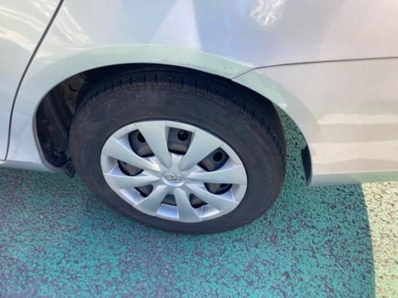 COROLLA AXIO