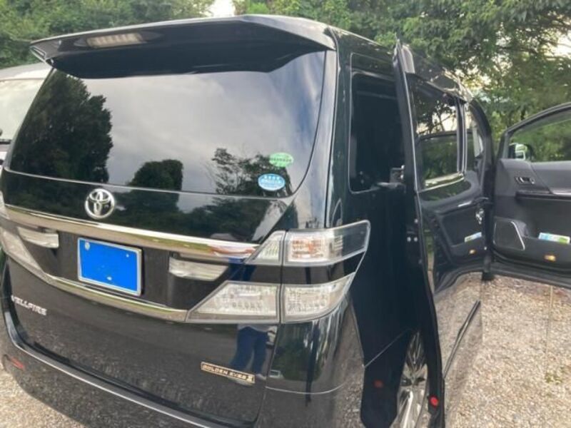 VELLFIRE