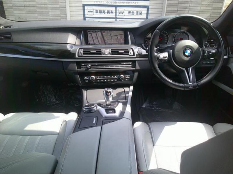 M5
