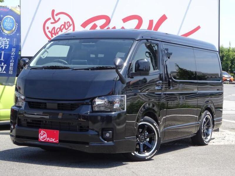 TOYOTA HIACE WAGON