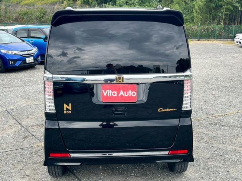 N BOX CUSTOM