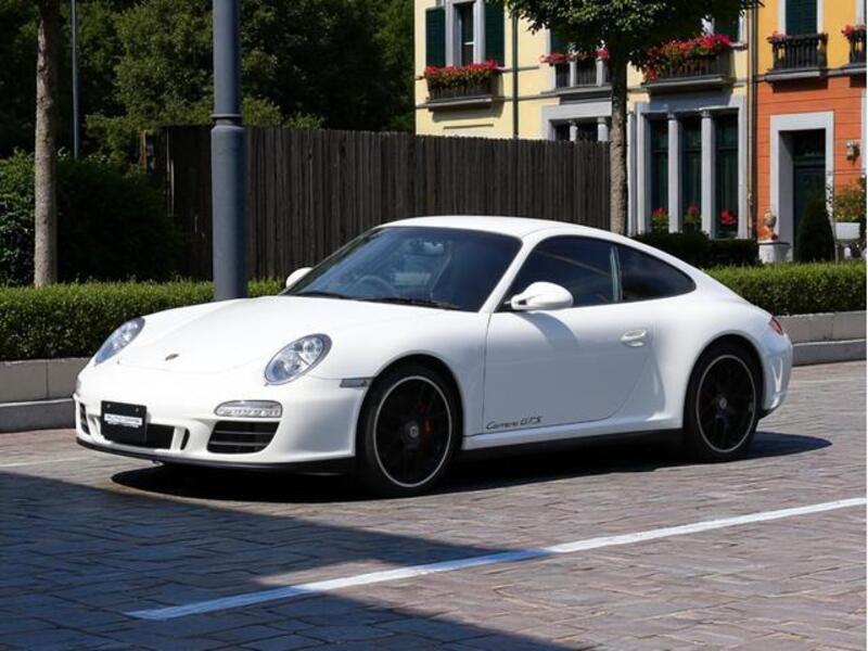 911