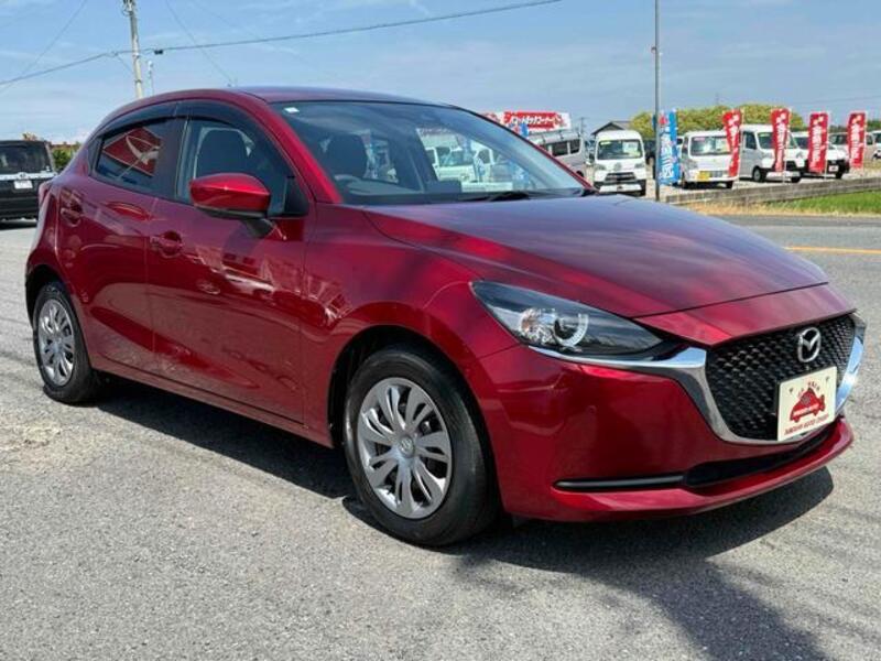 MAZDA2