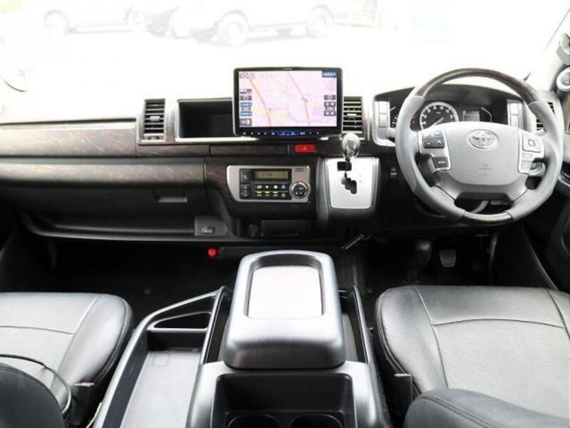HIACE WAGON