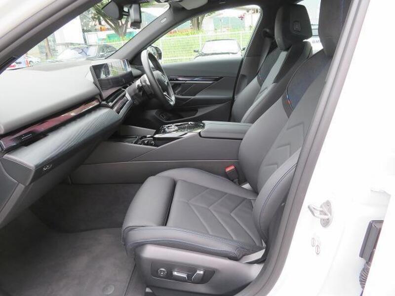 5 SERIES