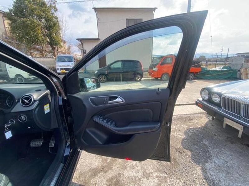 B-CLASS