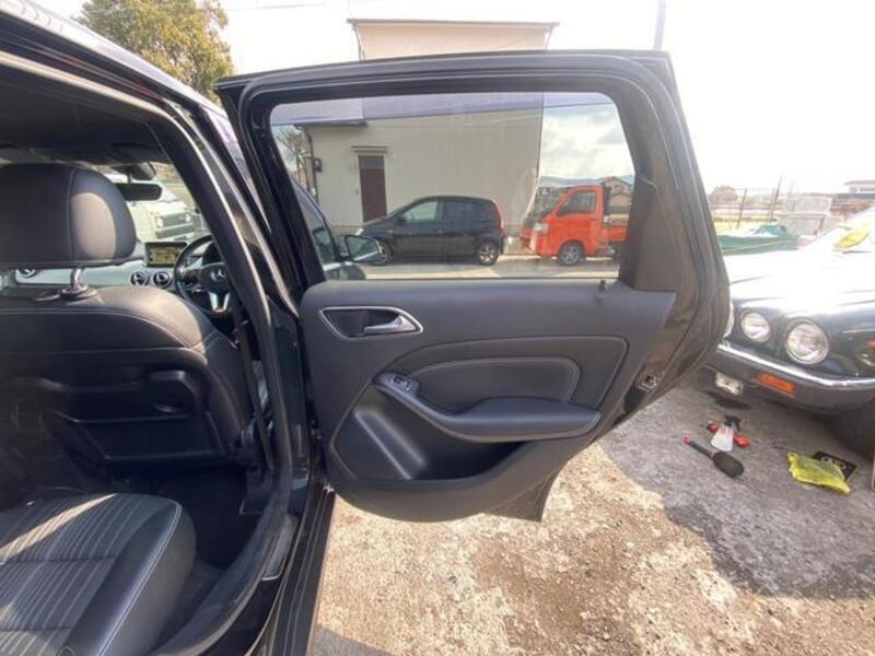 B-CLASS