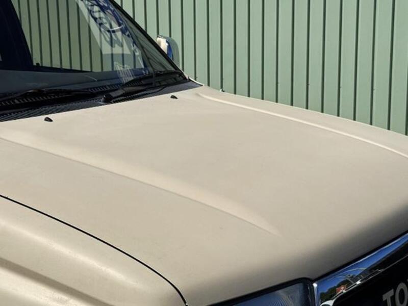 HILUX SURF