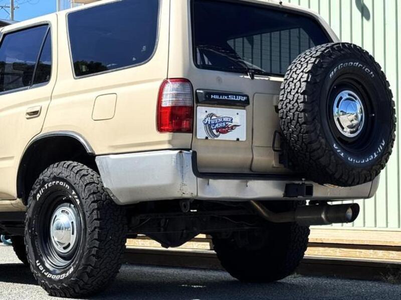 HILUX SURF