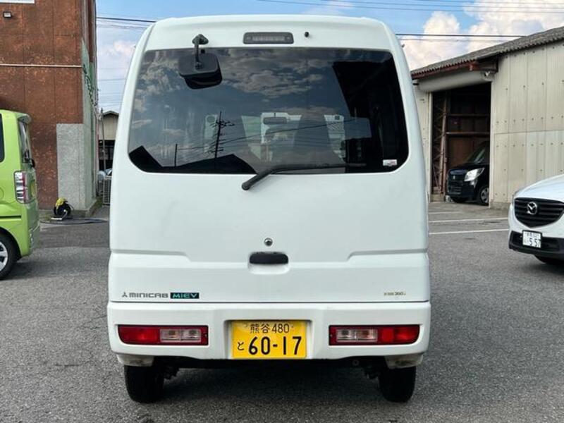 MINICAB MIEV