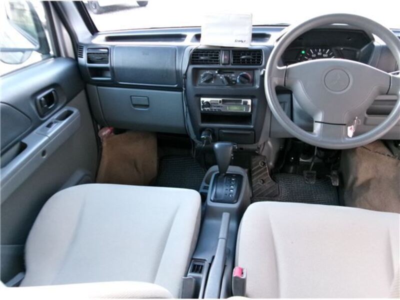 MINICAB VAN