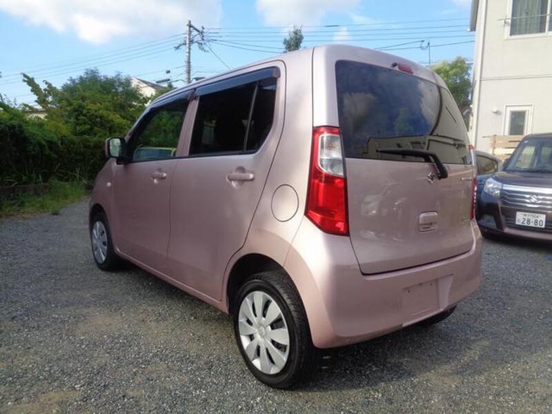 WAGON R