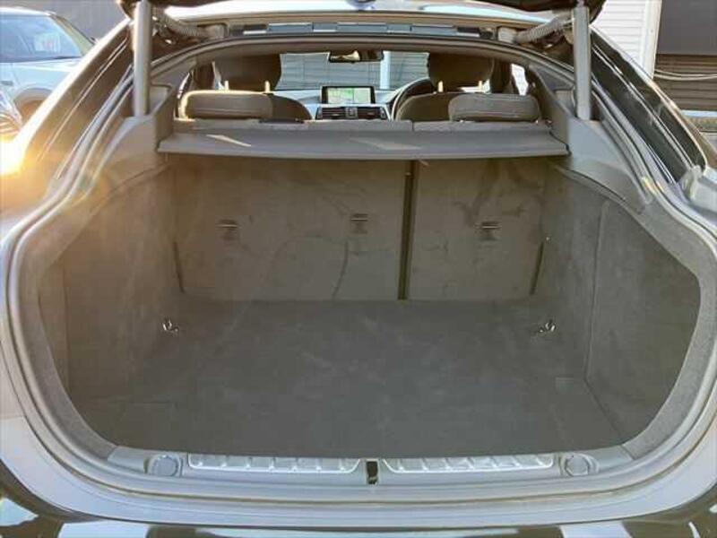 4 SERIES