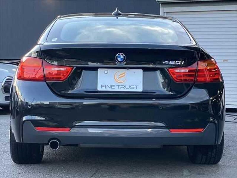 4 SERIES