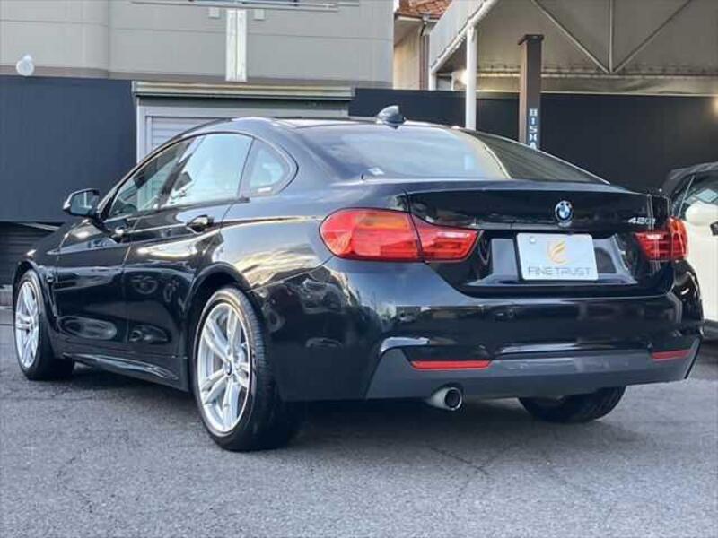 4 SERIES