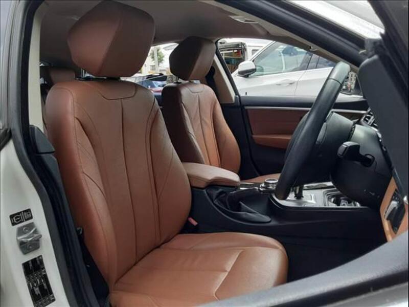 4 SERIES