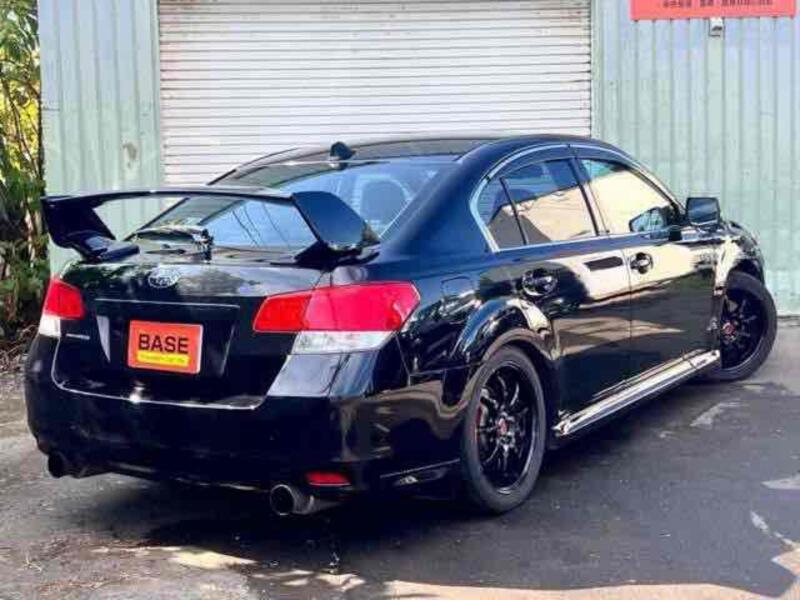 LEGACY B4