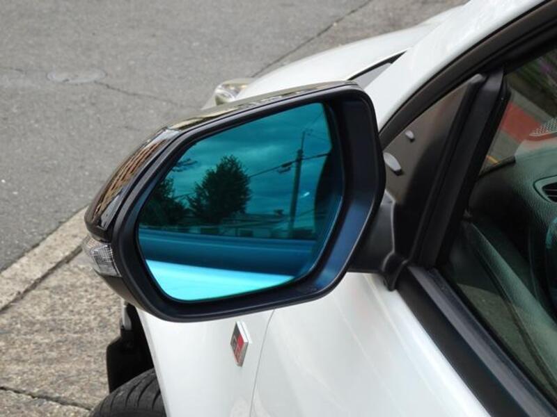 GR YARIS