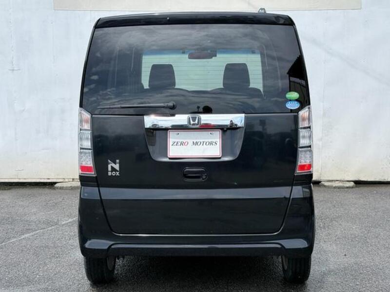 N BOX
