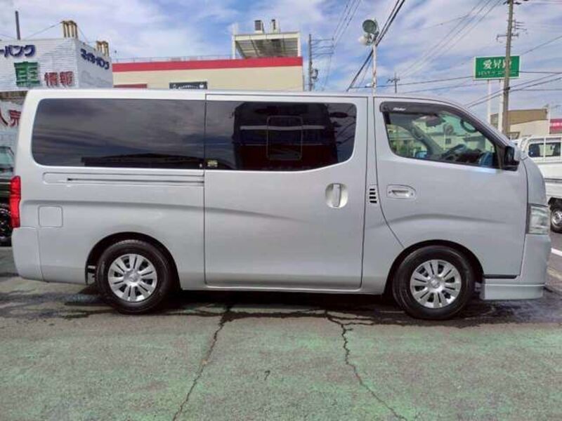 NV350 CARAVAN
