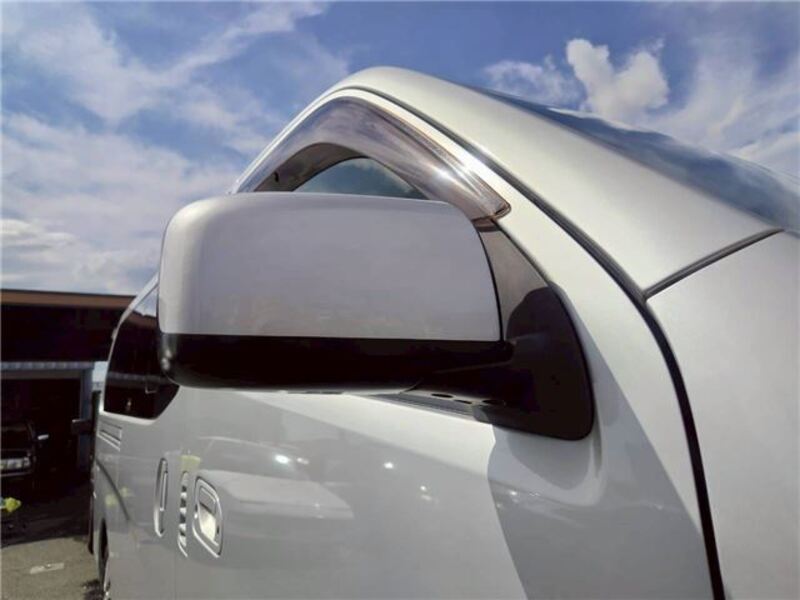 NV350 CARAVAN