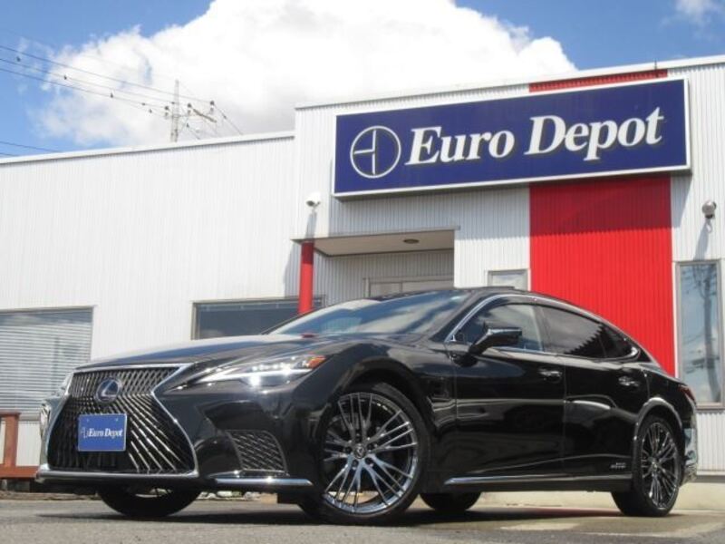 LEXUS LS