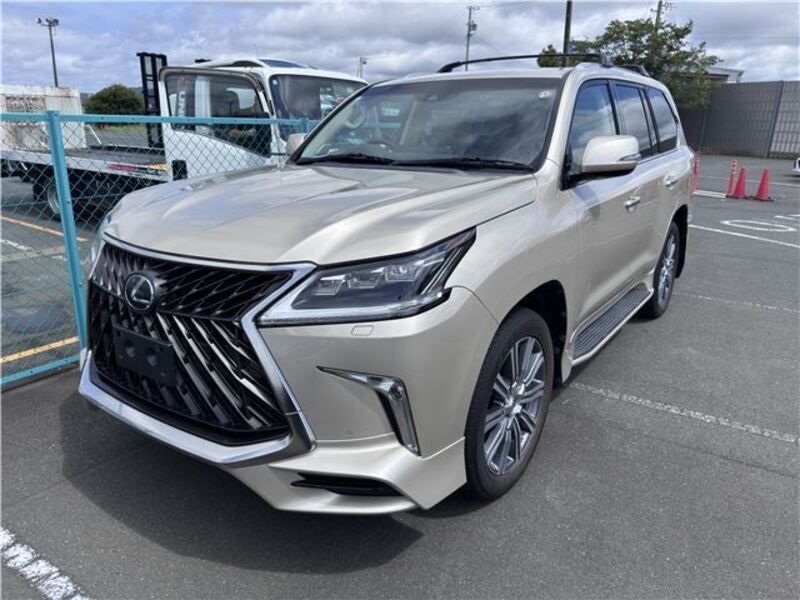 LEXUS LX