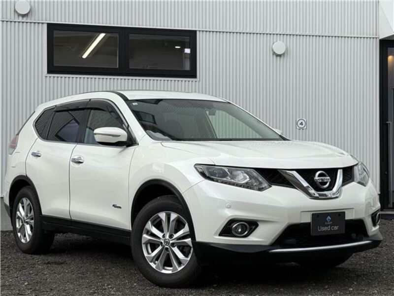 X-TRAIL