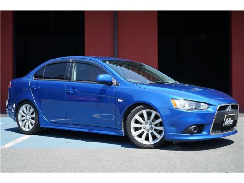 MITSUBISHI GALANT FORTIS