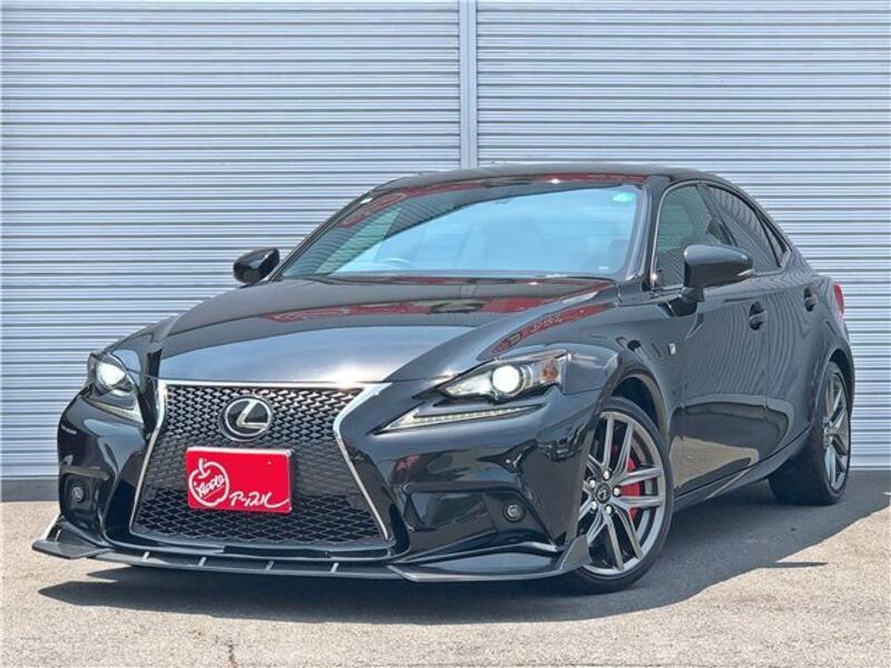 LEXUS IS