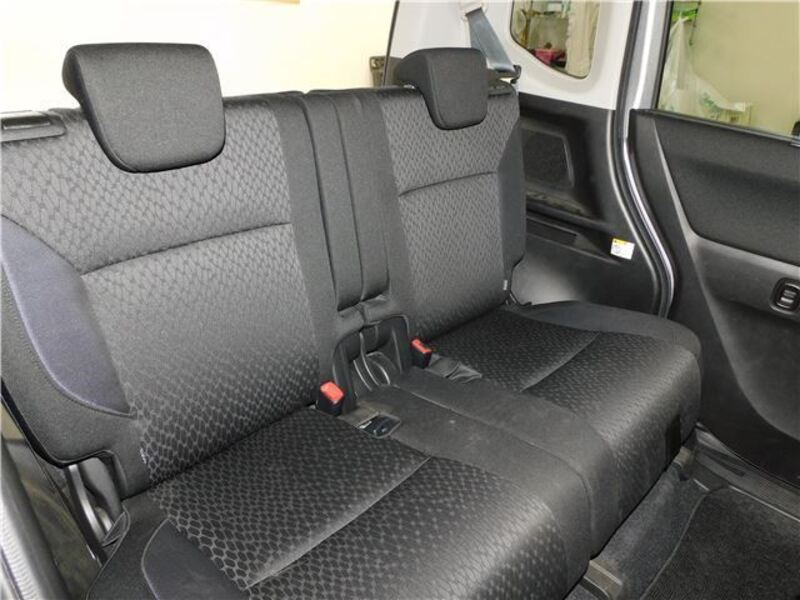 DELICA D2