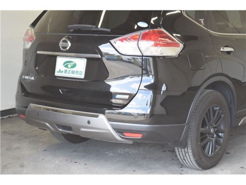 X-TRAIL