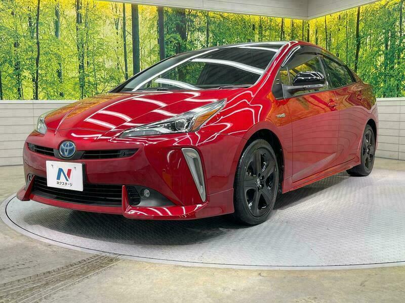 Used 2019 TOYOTA PRIUS ZVW51 | SBI Motor Japan