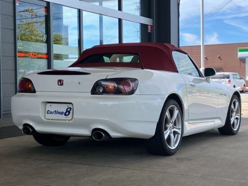 S2000
