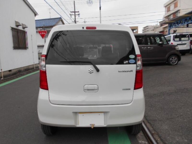 WAGON R