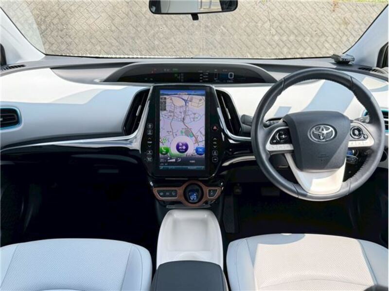 PRIUS PHV