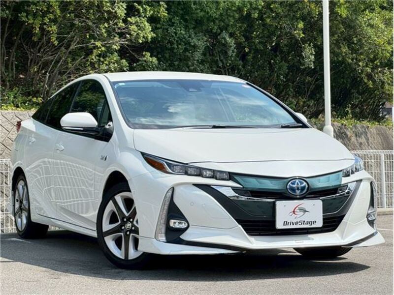 PRIUS PHV