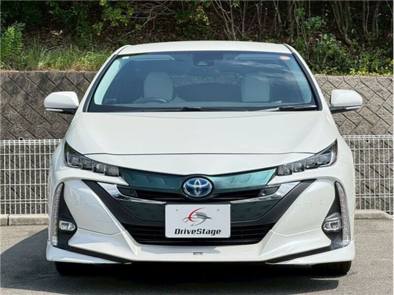 PRIUS PHV