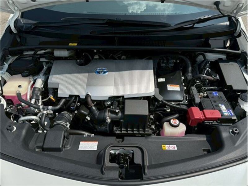 PRIUS PHV