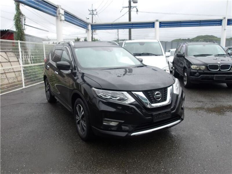X-TRAIL-0
