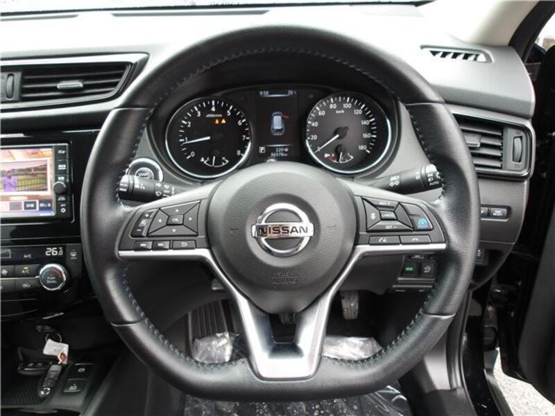 X-TRAIL