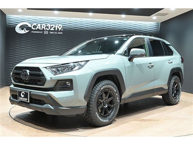 TOYOTA RAV4