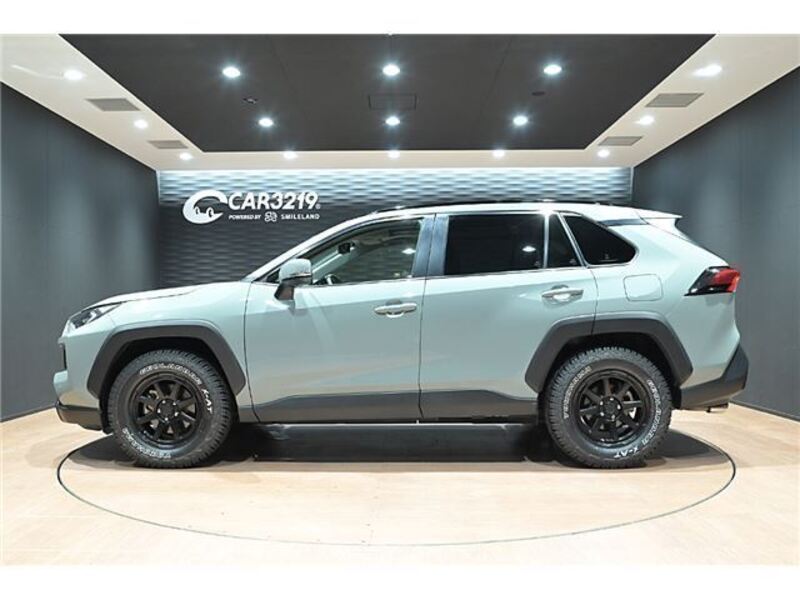 RAV4