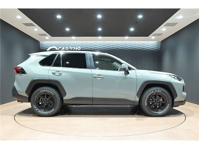 RAV4
