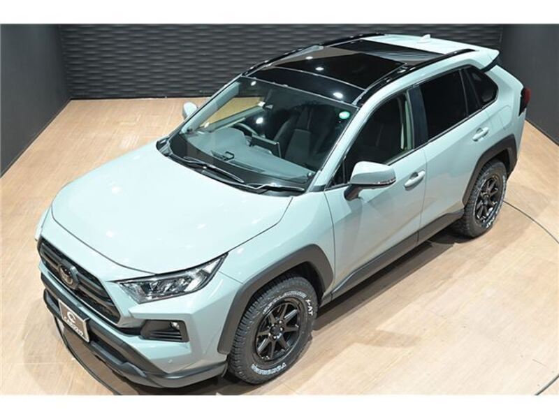 RAV4