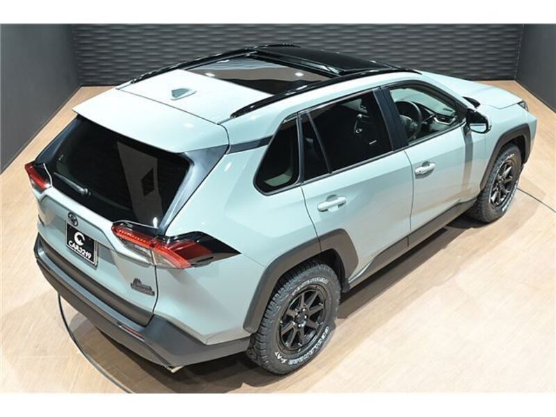 RAV4