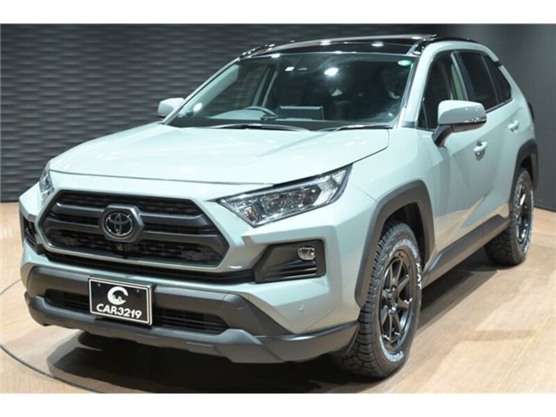 RAV4